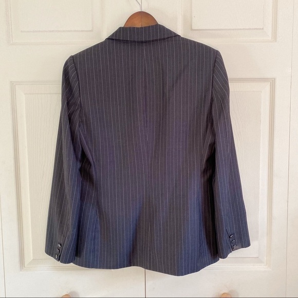 Calvin Klein Pinstripe Gray Blazer With Pockets - Picture 6 of 7